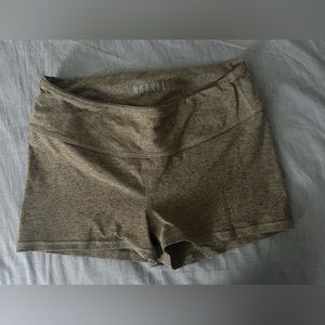 Nobull women’s shorts